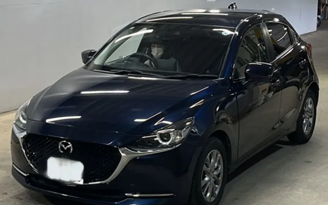Mazda 2, 2022, фото 1